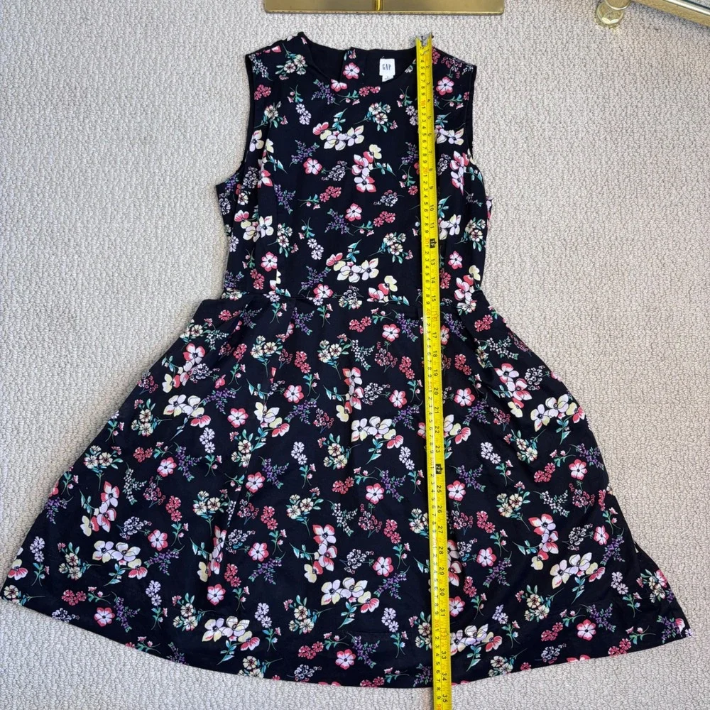 Gap Black Floral Fit and Flare Dress | 6 Petite, Sleeveless Cotton Sun Dress